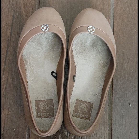 Crocs bundle - Picture 6 of 9